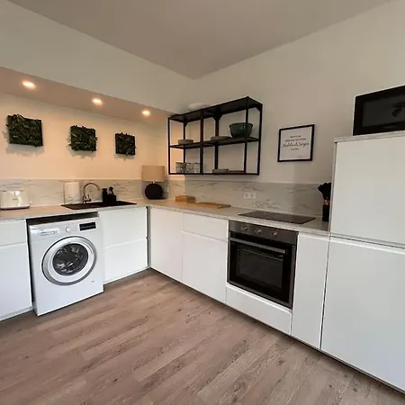 Apartament 3 Og Direkt An Der Laga 2026 - Gemuetliche Stadtwohnung Am Neusser Markt!