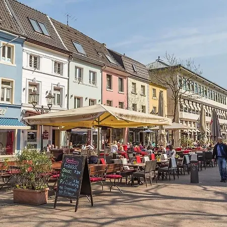 Direkt An Der Landesgartenschau 2026 - Gemuetliche Stadtwohnung Am Neusser Markt *